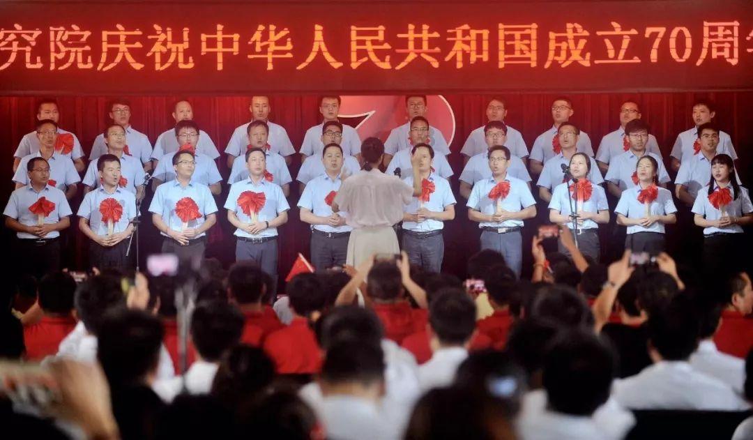 带帽男孩大冒险